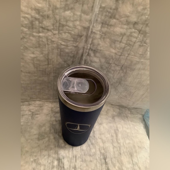 Mercedes Benz Engraved Stainless Steel Thermal Double Wall 22 oz Drink Tumbler - Picture 2 of 12